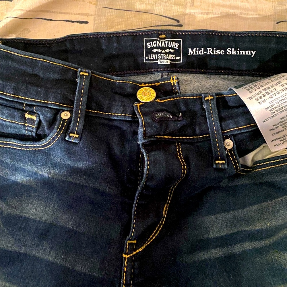 Levi Skinny Jeans W28 L32